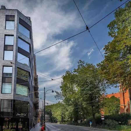 Modern View Of Planty Park By Fragola Apartments-3